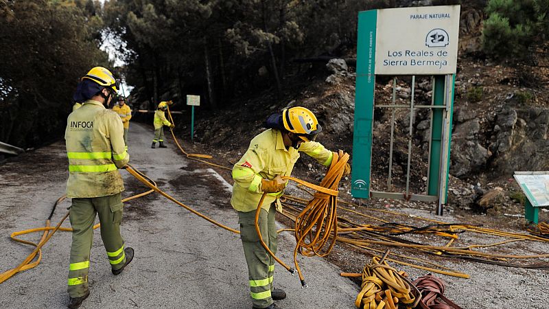 Se reconstruyen las primeras actuaciones de los bomberos para averiguar las causas del incendio de Sierra Bermeja