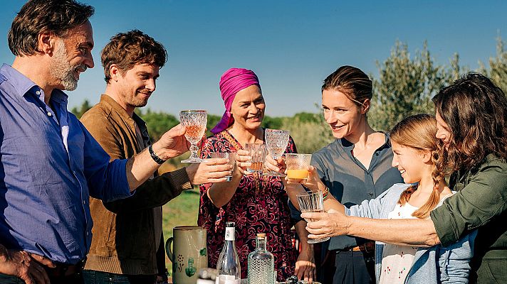 Cine internacional - Una mesa en la Provenza. Esperanzas de futuro