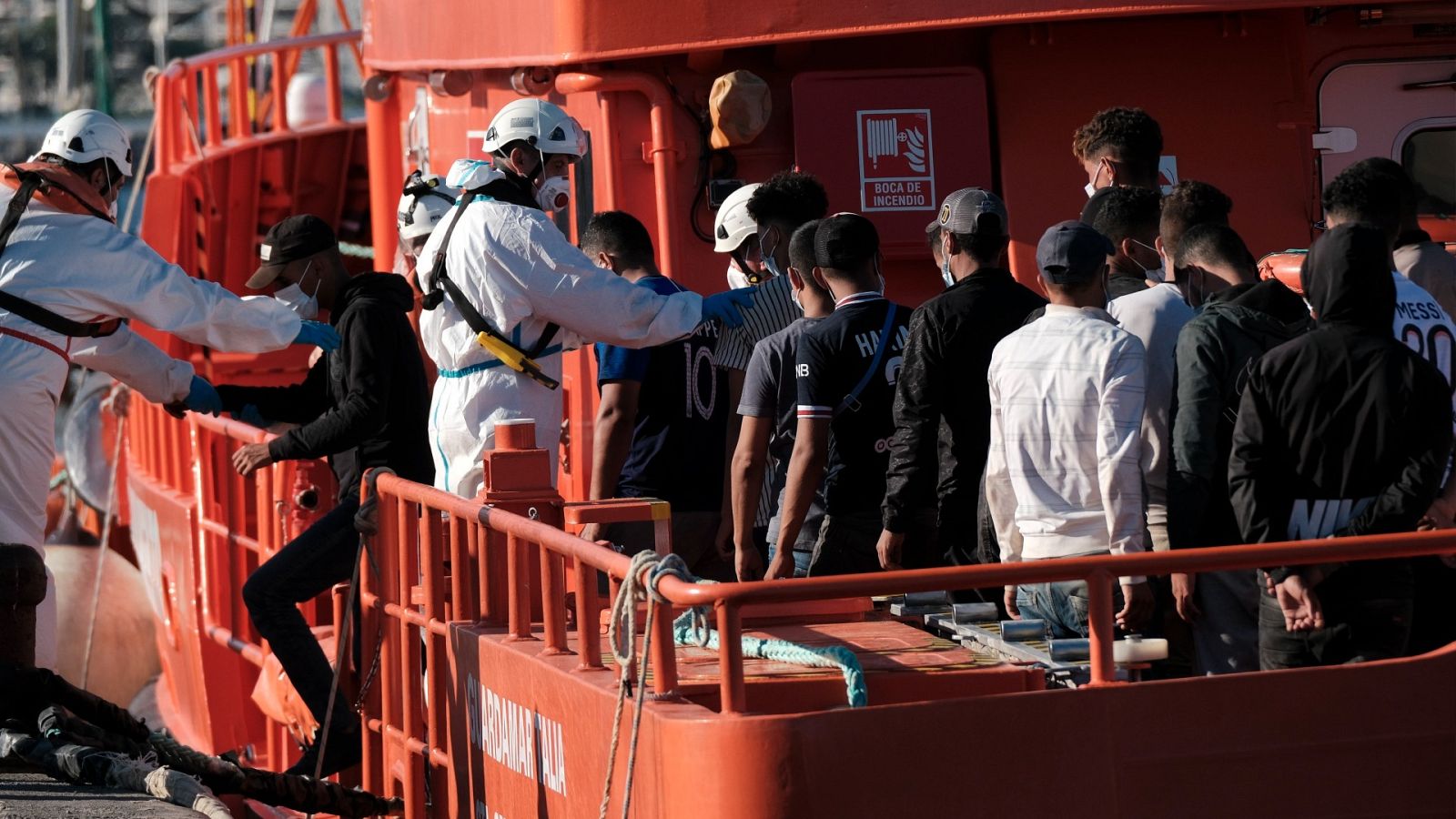 Llegan 400 migrantes a Canarias en las últimas 24 horas