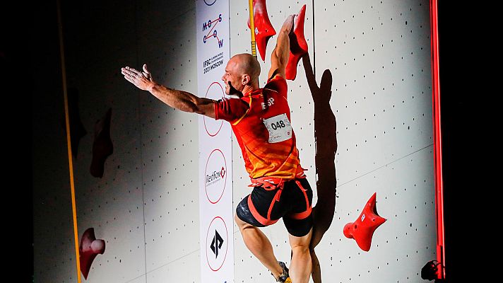Erik Noya, subcampeón del mundo de velocidad en escalada