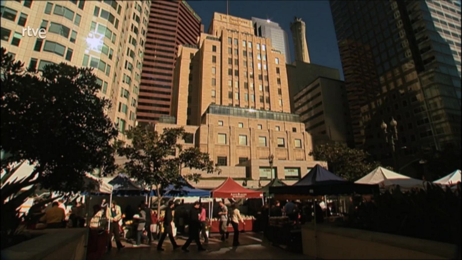 One Bunker Hill en Los Ángeles - Metrópolis (grandes ciudades)