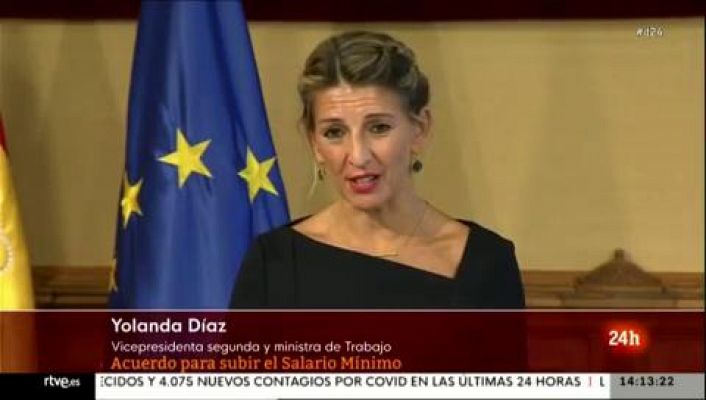 Díaz llama a negociar a la CEOE, que rechaza la subida del SMI
