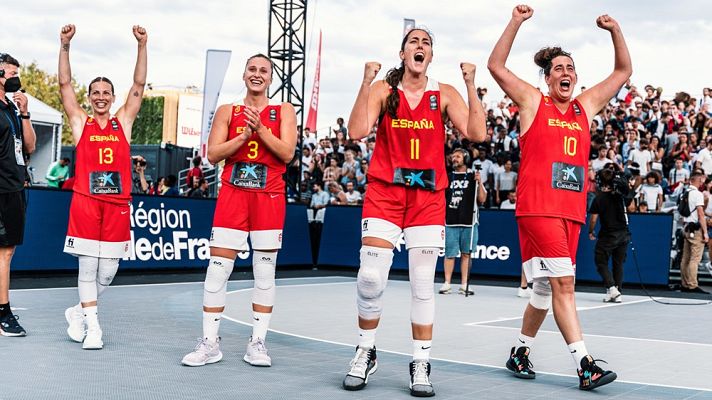 Telediario 2 - Las claves del basket 3x3 por Aitana Cuevas, eurocampeona