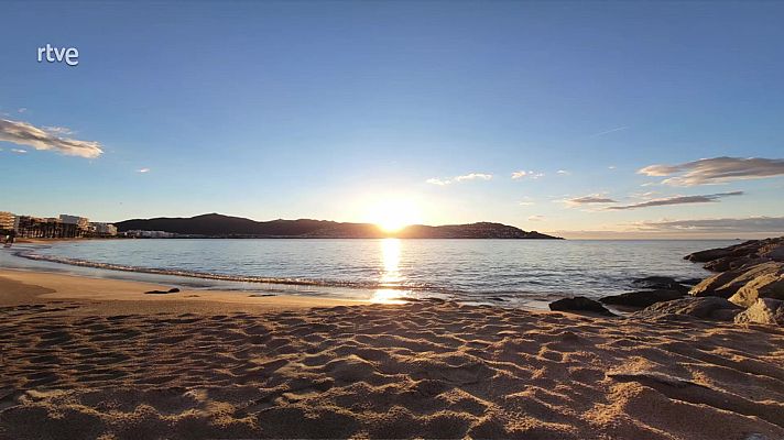 El tiempo - No se descarta algún chubasco localmente fuerte al principio en Baleares