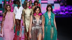 Flash Moda - Nieves Álvarez ilumina la pasarela de MBFWMadrid