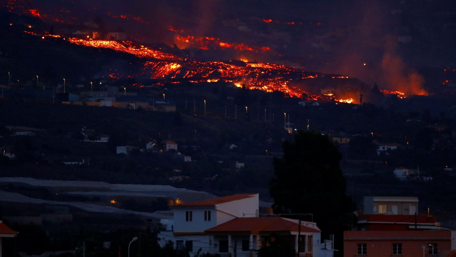 El presidente del Cabildo de La Palma asegura que no prevén más evacuaciones 
