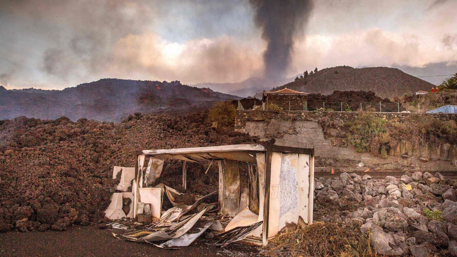 Los vecinos de La Palma: "No sé que voy a hacer si mi casa se ha destruido"