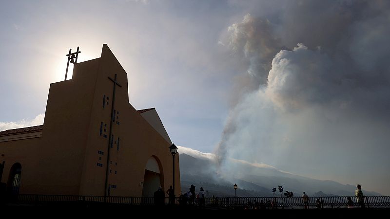 ¿Caerá lluvia ácida cuando la lava llegue al mar? - Ver ahora