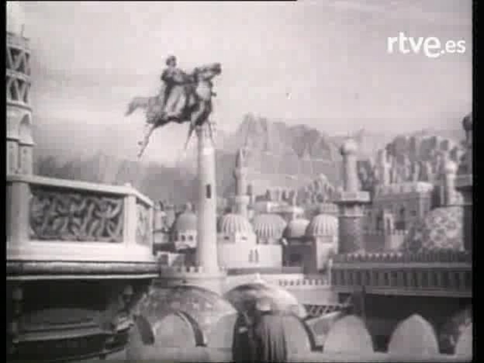 Bola de cristal - Los Electroduendes: Las Mil y Una Noches | Ver