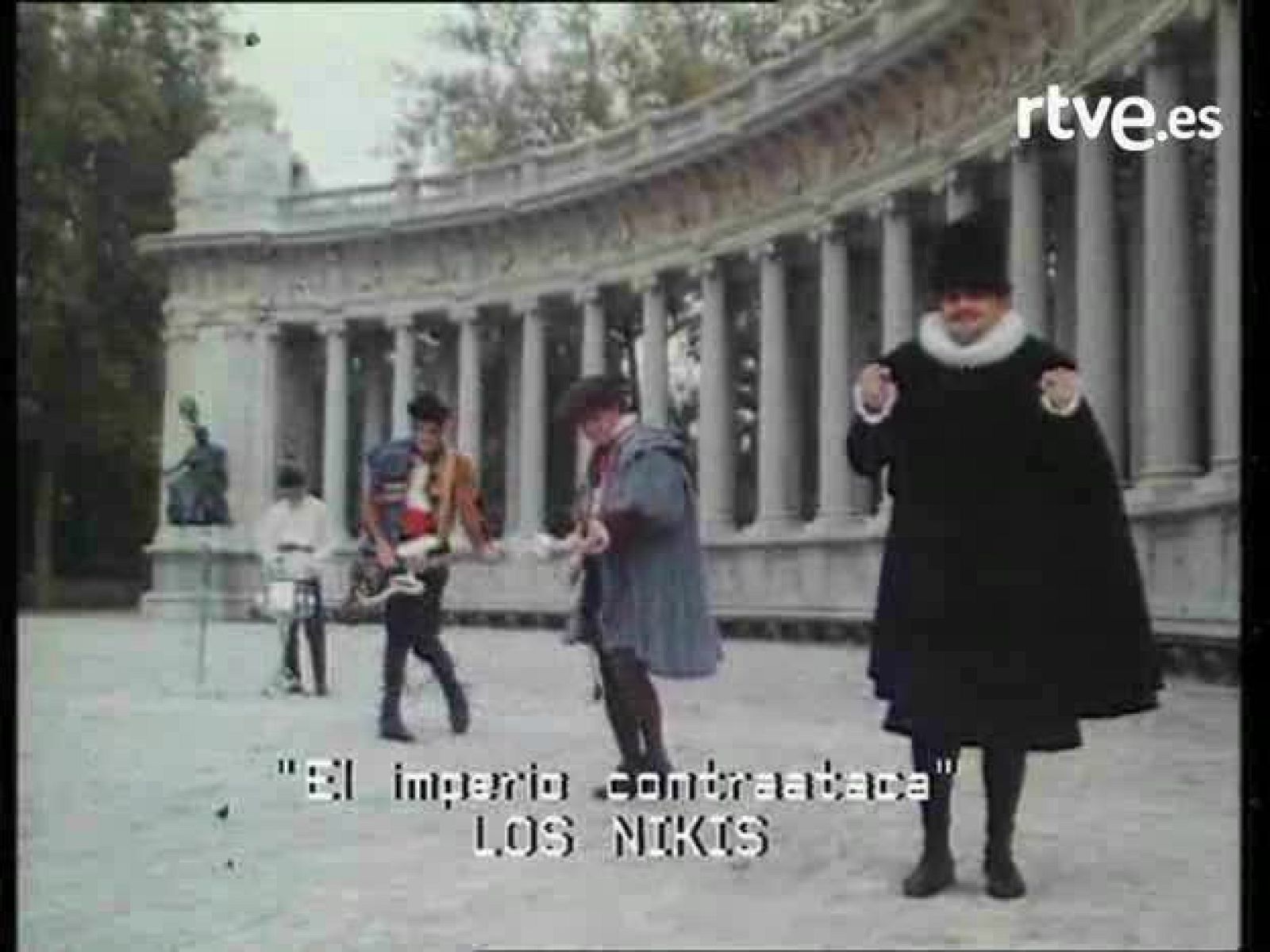 Bola de cristal - Acordes en espiral: Los Nikis 'El imperio contraataca' | Ver