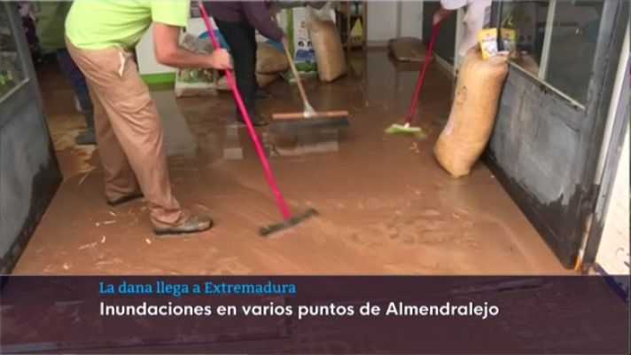 La Dana ha llegado a Extremadura, provocando inundaciones en Tierra de Barros