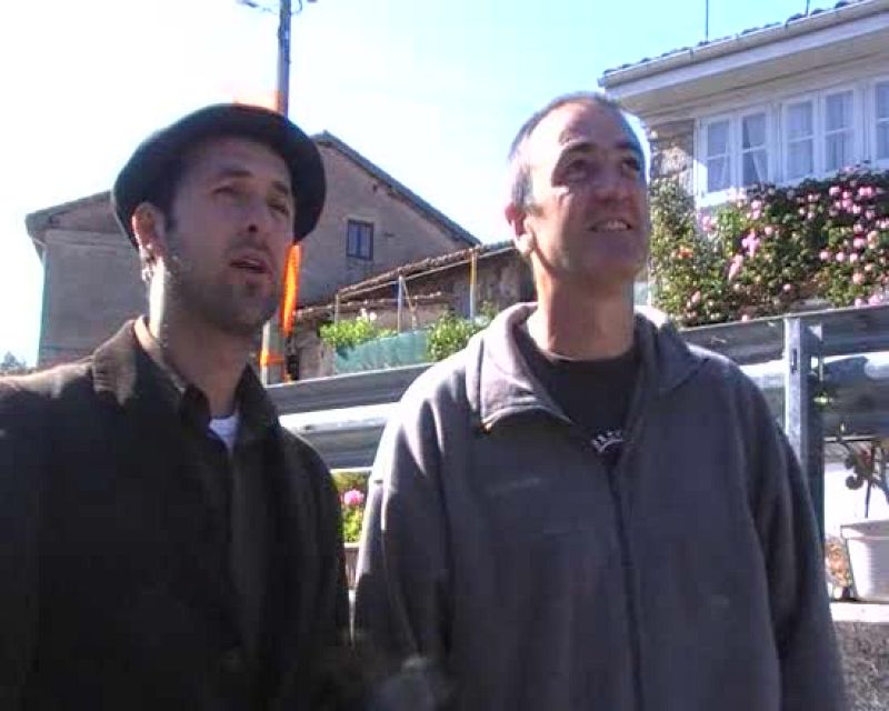  A la web del lanzamiento de Windows 7 en el pueblo de Sietes ya le ha salido su antagónica del sistema operativo libre de Linux. La página Sietes, un pueblo de Linuxeros, parodia la web de Microsoft con una serie de vídeos contra la campaña 