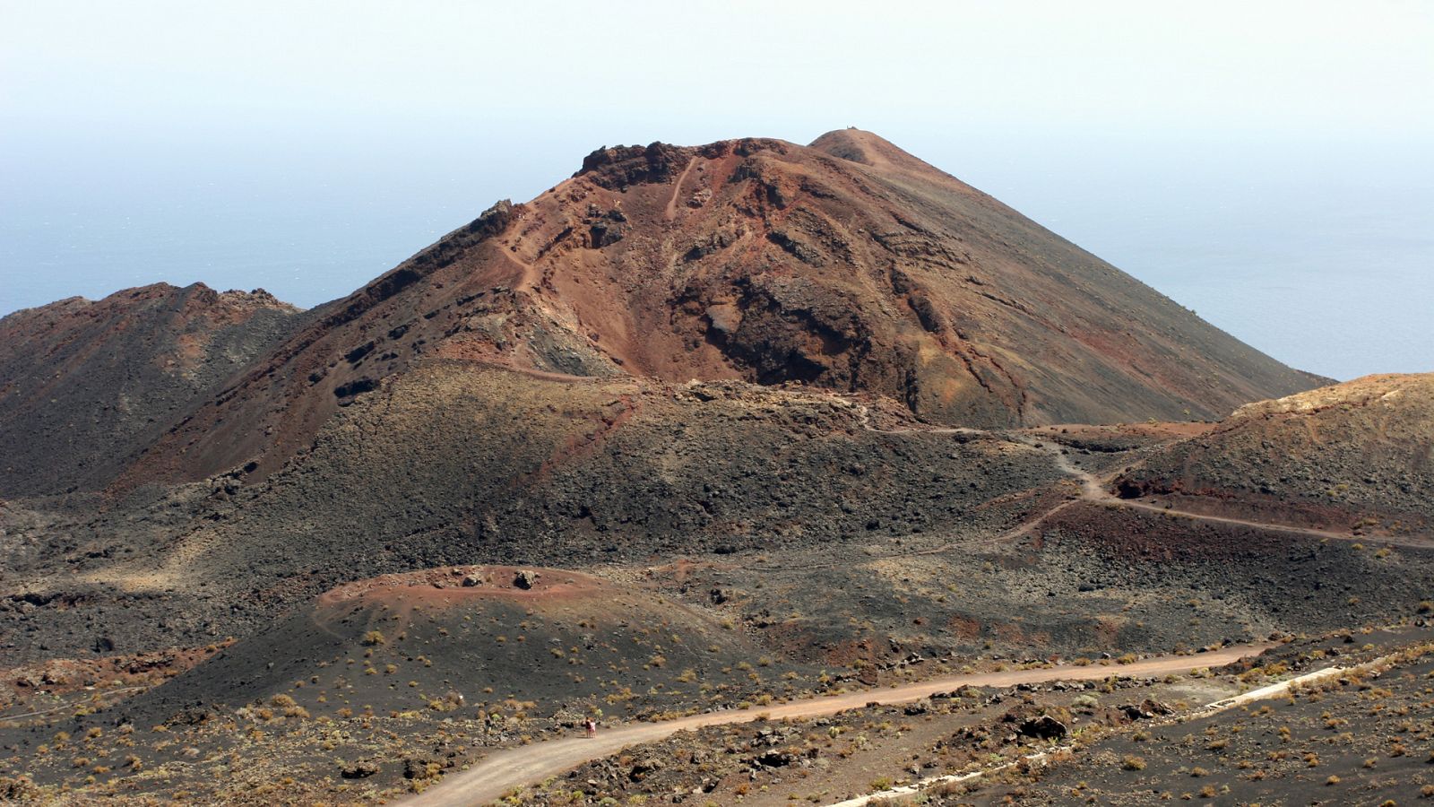 Canarias, tierra de volcanes - Teneguía, el volcán amable