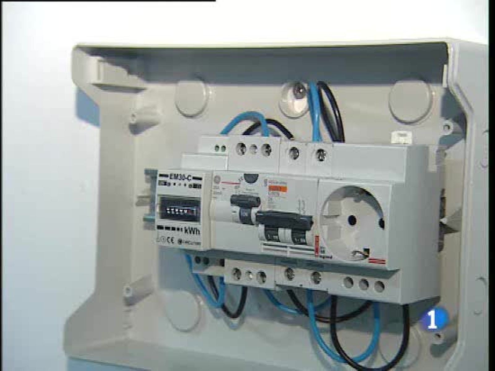 El futuro de la industria automovilística pasa por los coches eléctricos - Ciencia y tecnología en Rtve.es | Ver