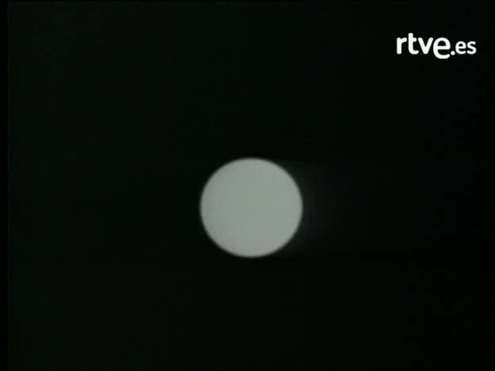 Bola de cristal - La cuarta parte: El Noticiario 'Racismo' | Ver