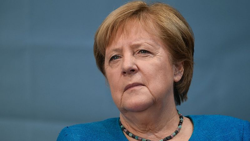 Los giros de 180 grados de Angela Merkel