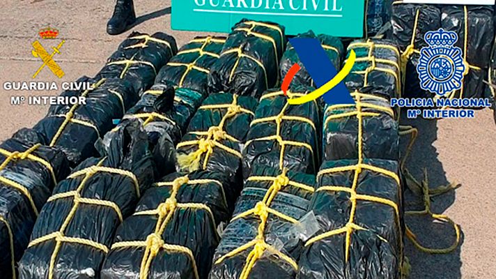 Intervenidos 1.200 kilos de cocaína en un velero frente a costas de Canarias