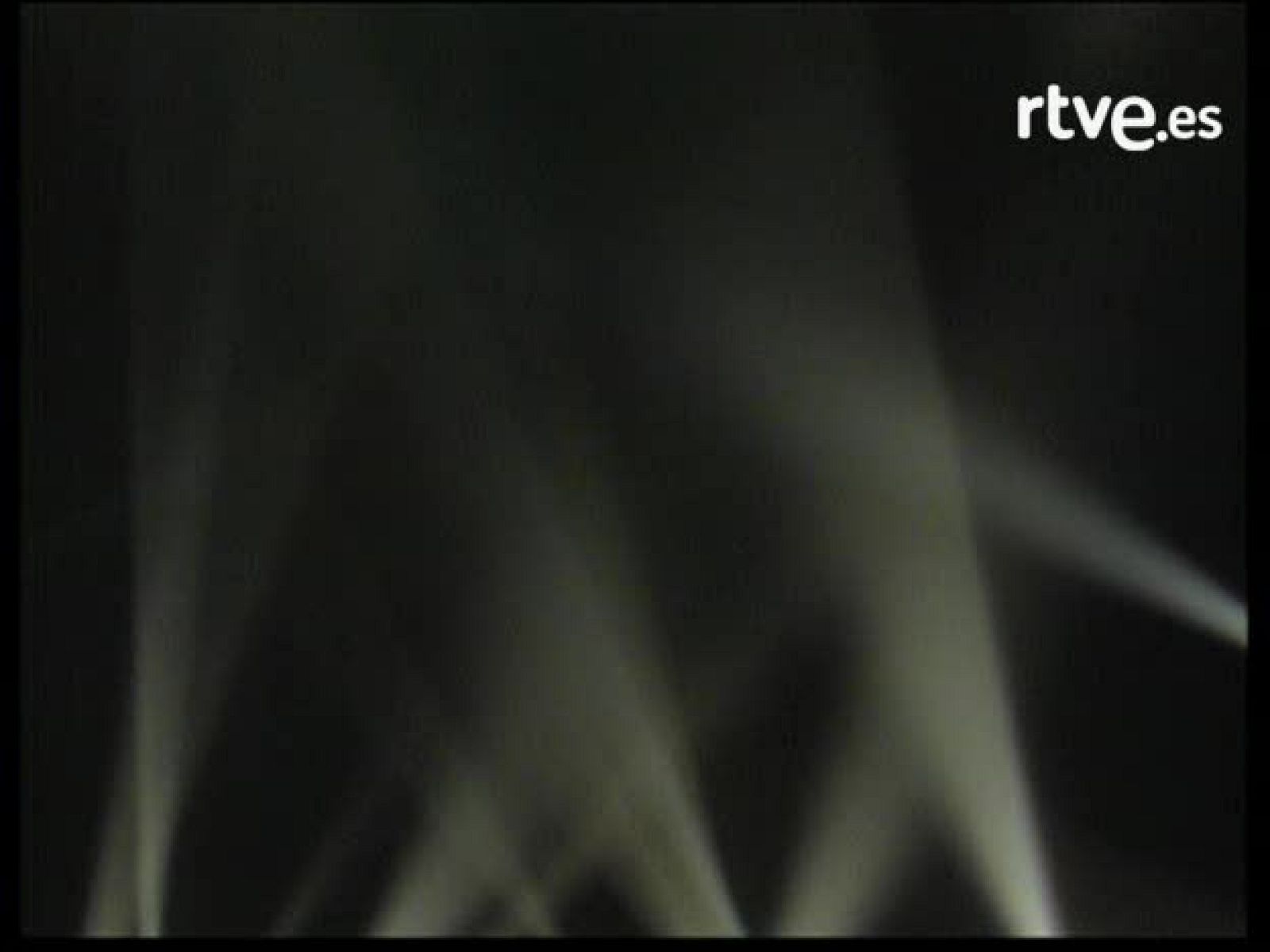 Bola de cristal - La cuarta parte: Las entrevistas del patito 'Pedro J. Ramirez' | Ver