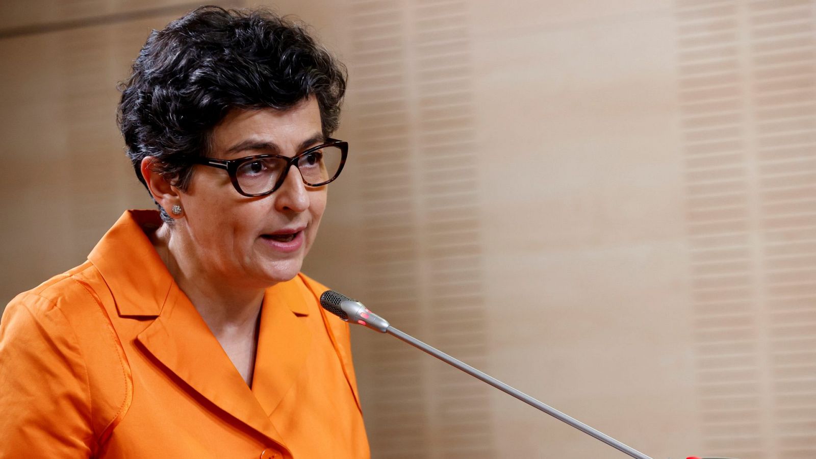 El juez cita a declarar el 4 de octubre a la exministra González Laya por la entrada del líder del Polisario en España