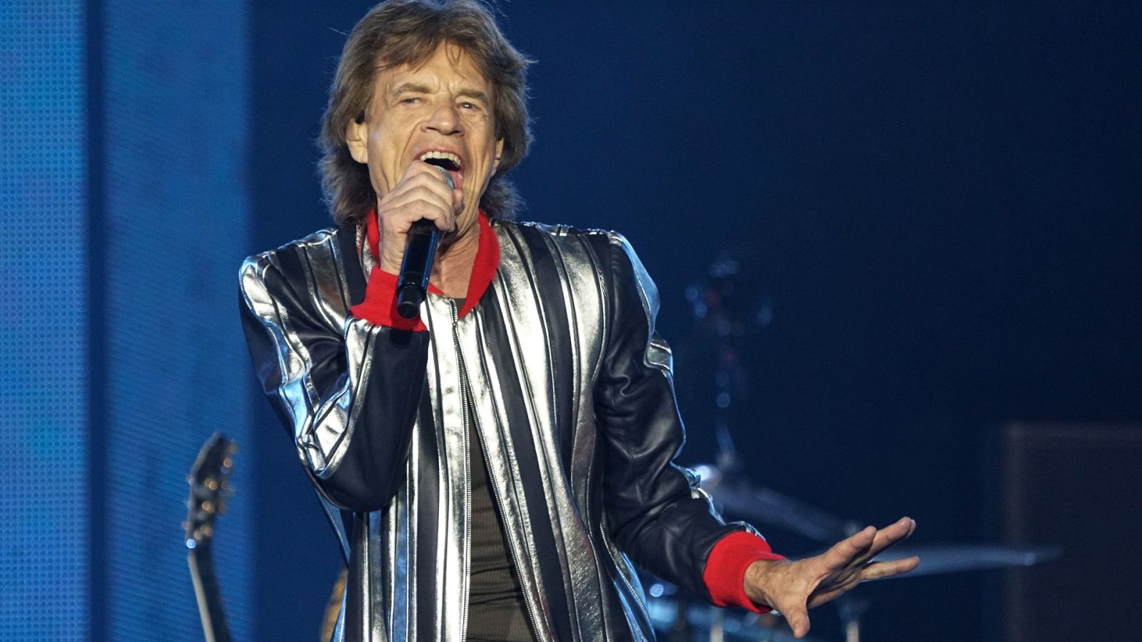 ¿Sabrías decir cuántos años tienen estos famosos?