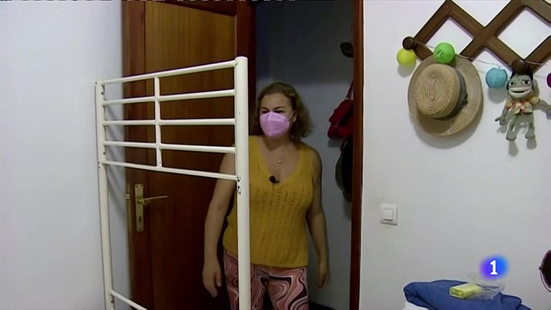 La solidaridad recorre La Palma ante la devastación del volcán Cumbre Vieja | Ver