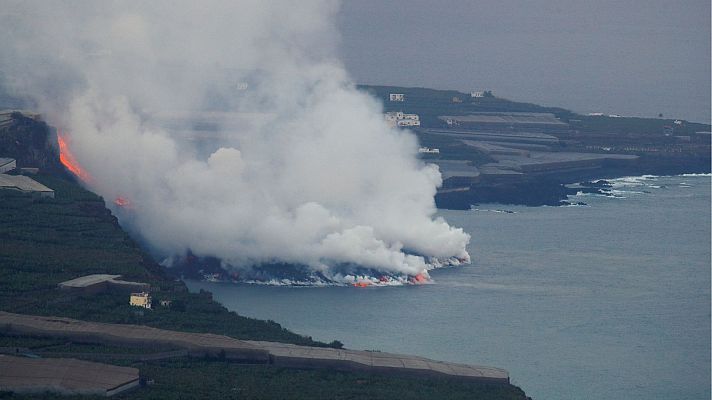 "Que la colada de lava llegue al mar es una buena noticia"