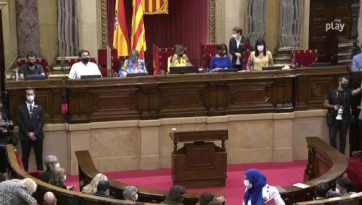 L'Informatiu - Segona jornada del Debat de Política General: Pere Aragonès escolta la rèplica dels grups