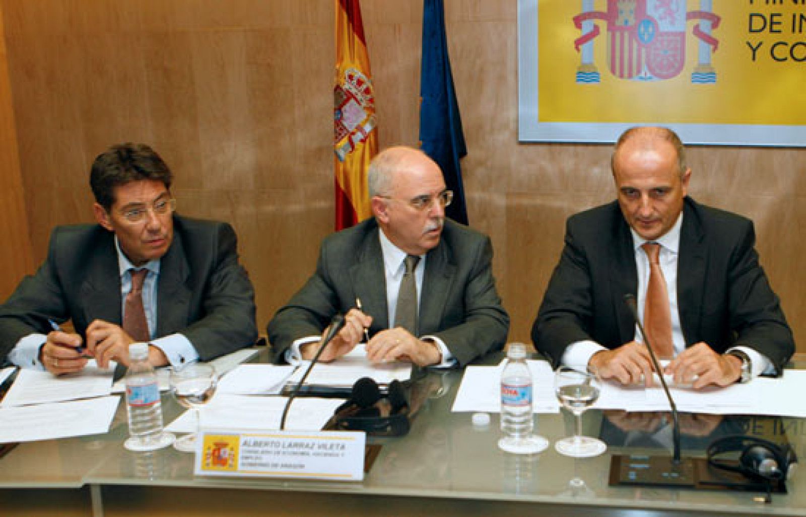 Magna y sindicatos alcanzan un acuerdo | Ver