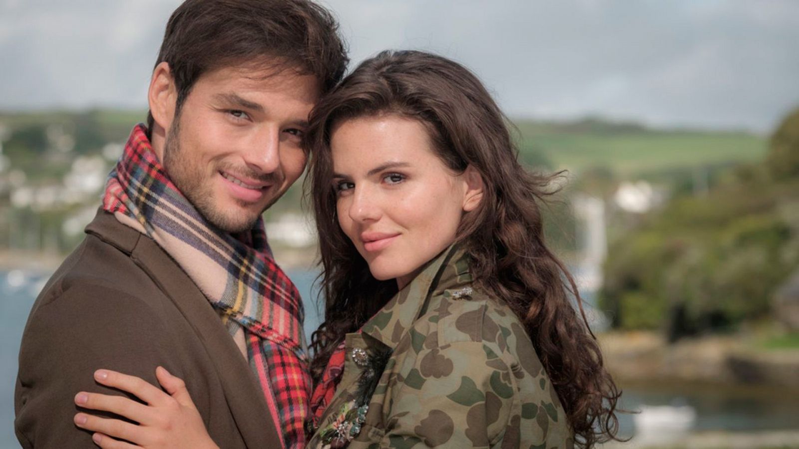 Sesión de tarde - Se busca niñera - Ver ahora