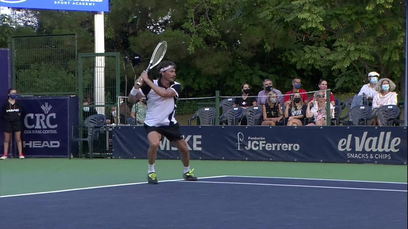 Tenis - Torneo exhibición Juan Carlos Ferrero Sport Academy. Semifinal: G. García López - Juan Carlos Ferrero - ver ahora