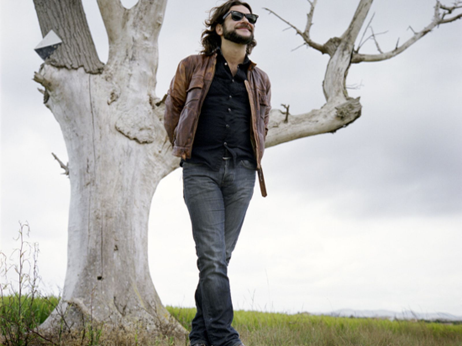 Quique González - La luna debajo del brazo