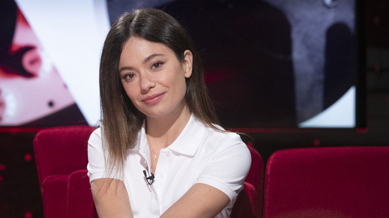 Atención Obras - Anna Castillo - ver ahora