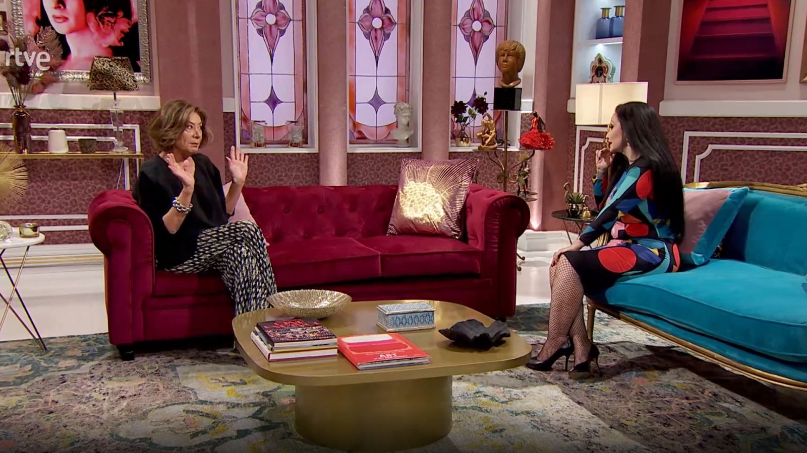 Cine de barrio - Cristóbal Colón, de oficio... descubridor (presentación) - ver ahora