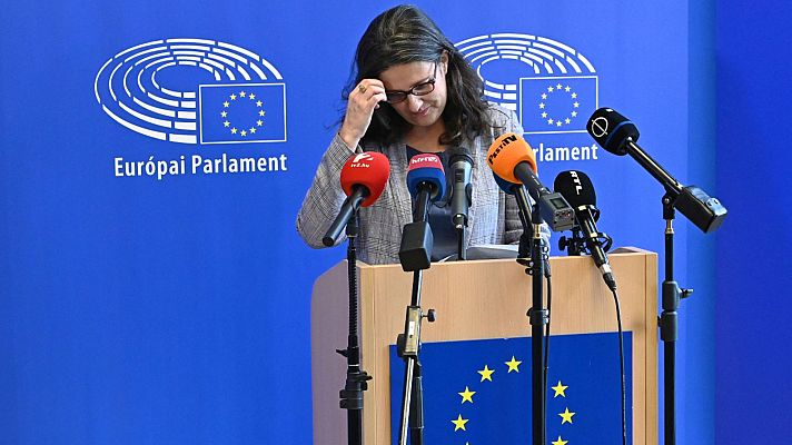 Telediario 2 - La Unión Europea examina a Hungría