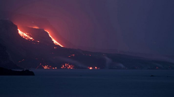 Telediario Fin de Semana - Telediario 1 en 4' - 03/10/21