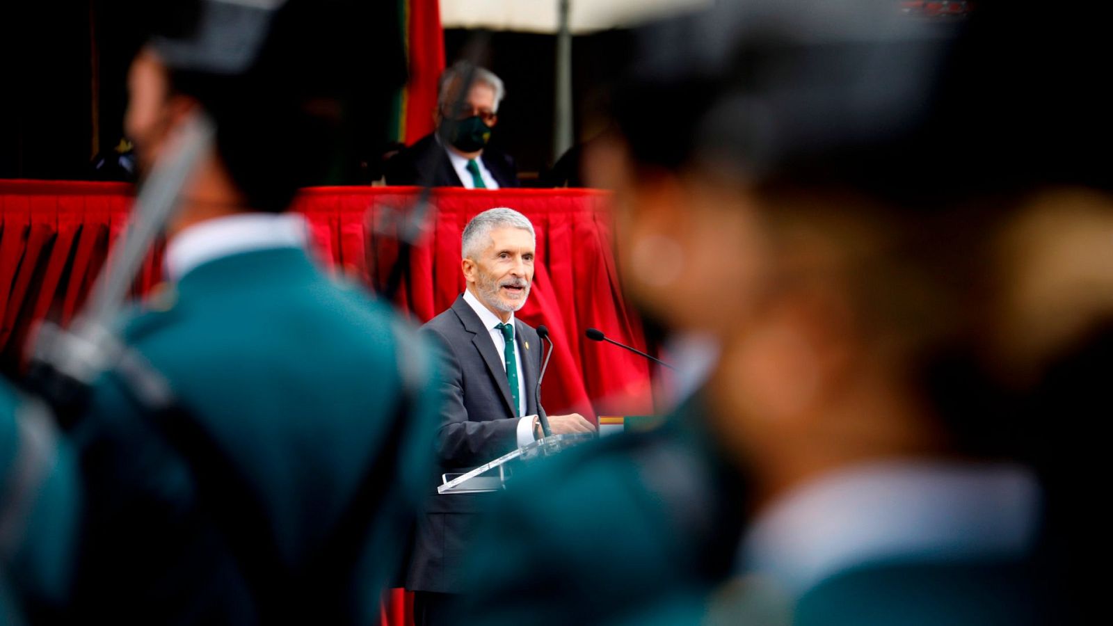 Abucheos al ministro Grande-Marlaska en un acto de la Guardia Civil | Ver