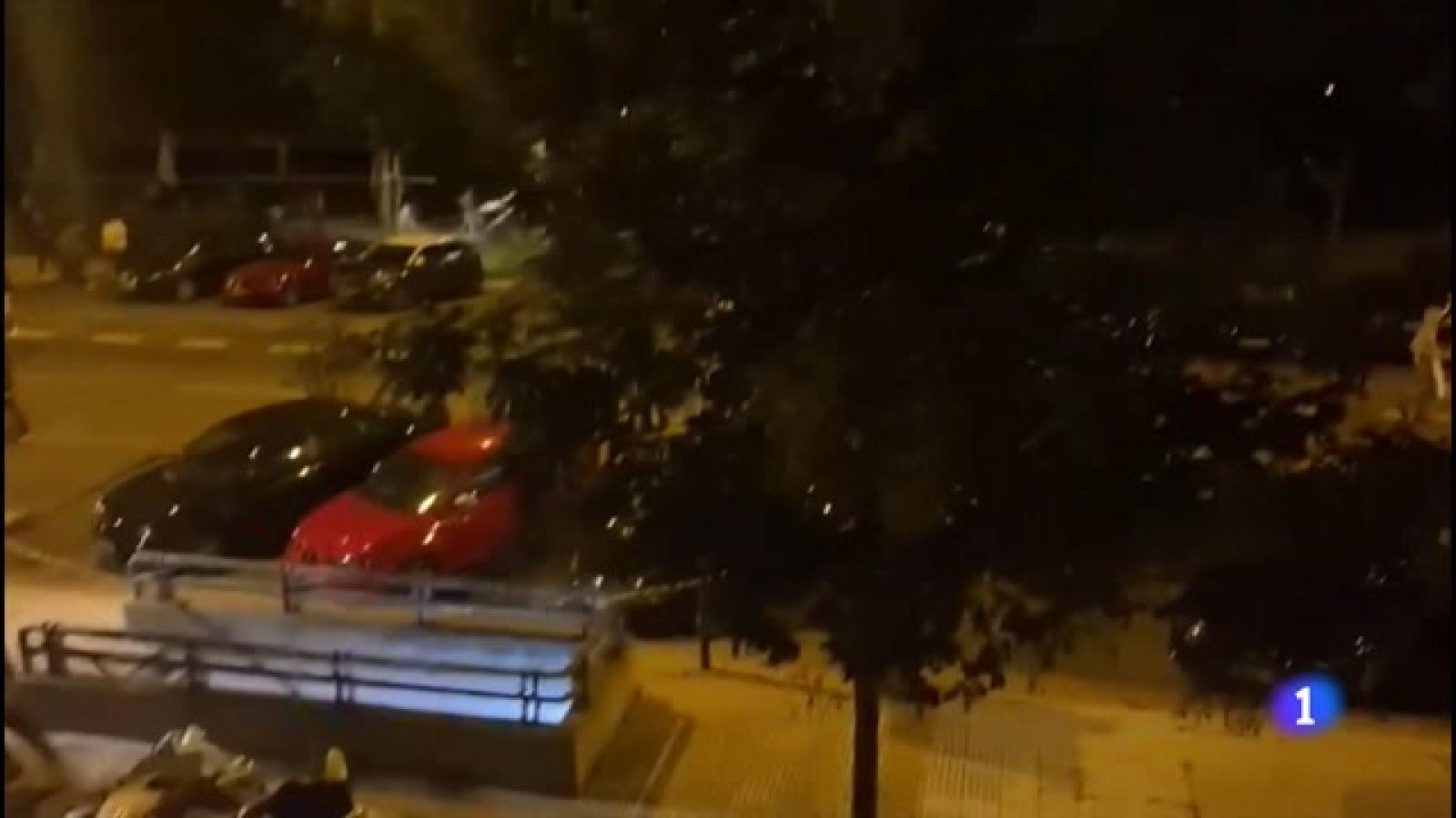 Botellones multitudinarios con numerosos incidentes