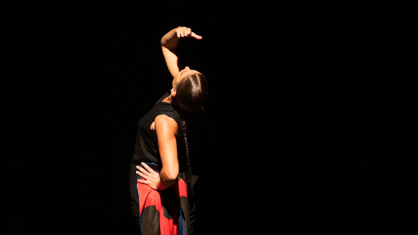 Sara Baras vuelve a volar sobre el escenario