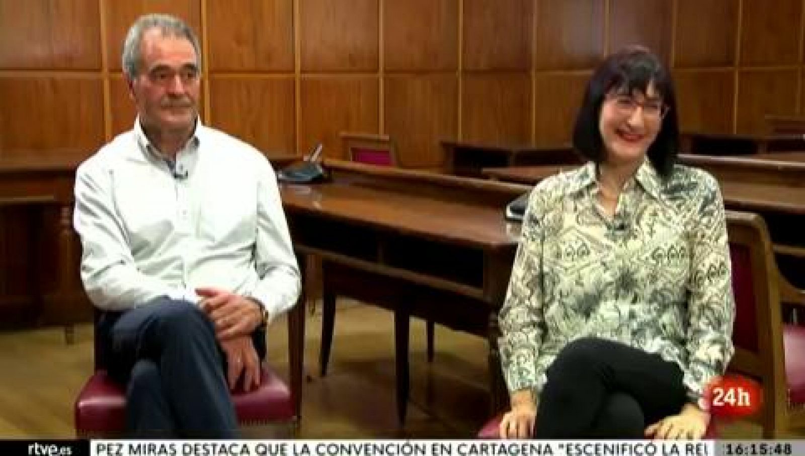 Parlamento - La entrevista - Juan Aguilera e Isabel Lizarraga: expertos en Clara Campoamor - 02/10/2021