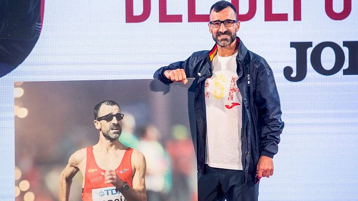 Telediario 1 - García Bragado se emociona en su despedida sorpresa