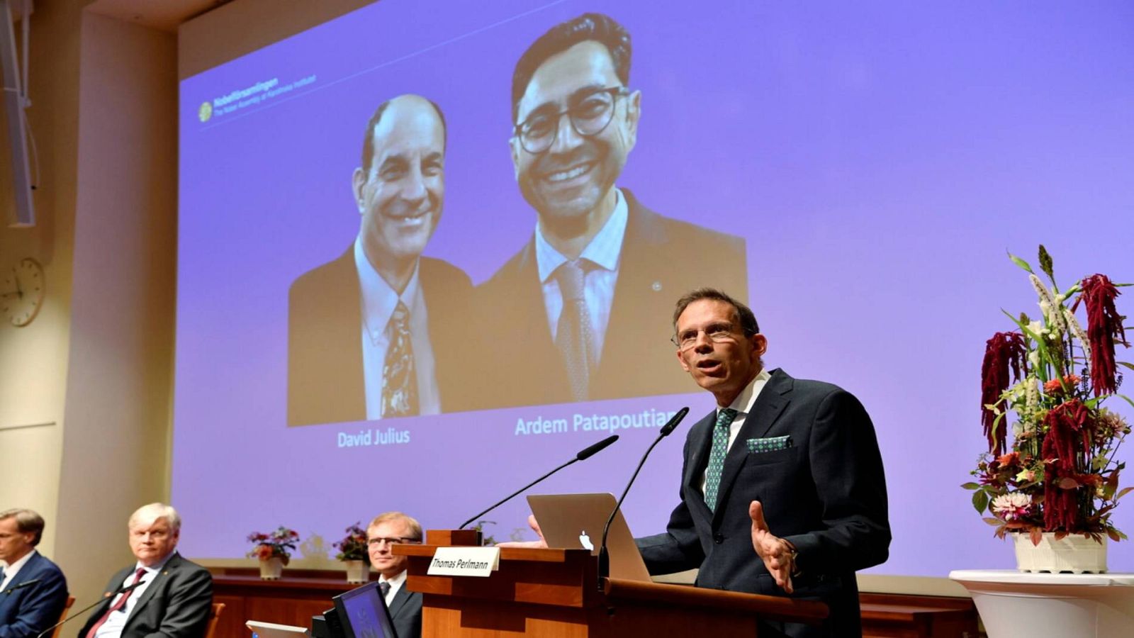 Nobel de Medicina para los descubridores de los receptores de la temperatura y el tacto