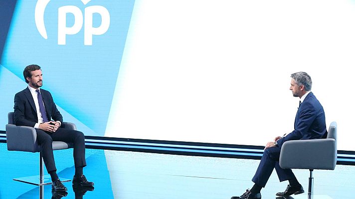  - Casado se erige como la "única alternativa" para España