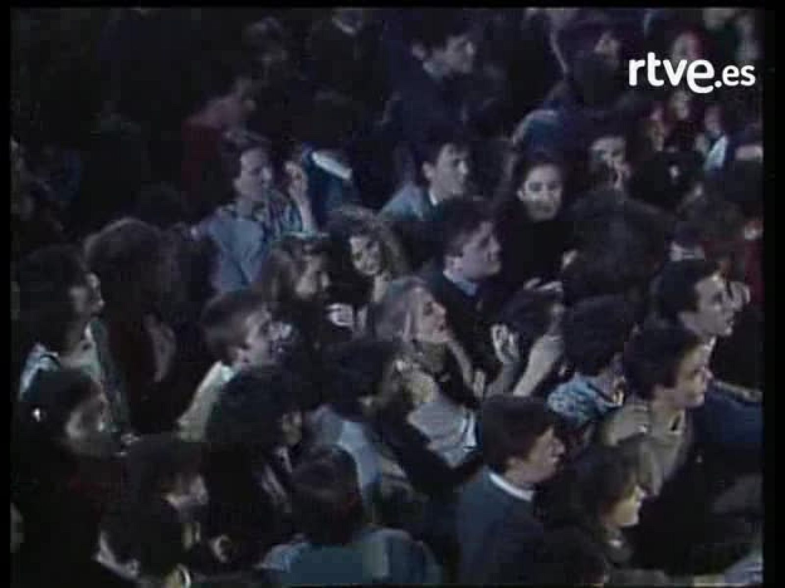 Bola de cristal - Acordes en espiral: Hombres G 'Devuélveme a mi chica' | Ver