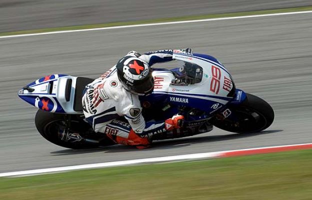  - Lorenzo, un paso por delante