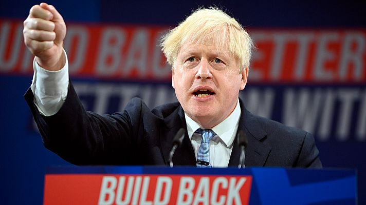 La tarde en 24h - Boris Johnson refuerza su liderazgo en el Partido Conservador pese a la crisis de la gasolina en Reino Unido