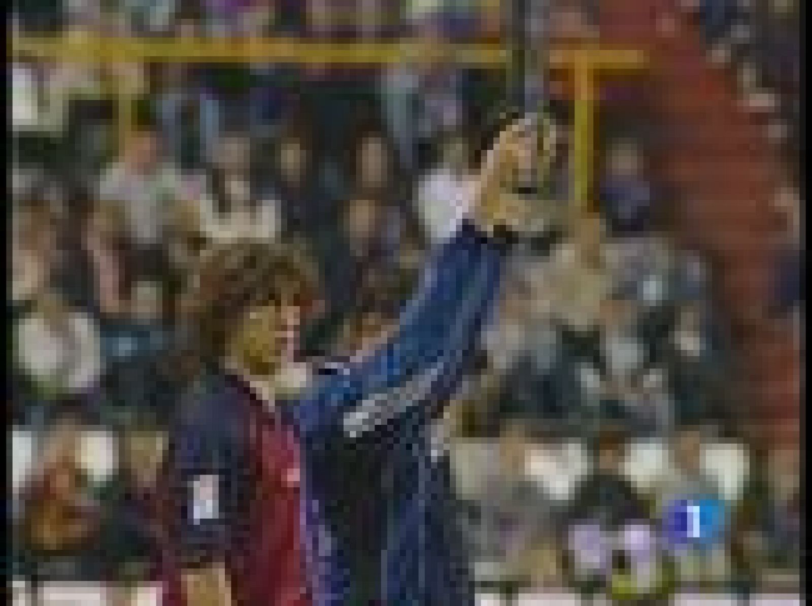 En Can Barça ha habido celebración especial en La Masía, la fábrica de talentos azulgrana que cumple sus primeros 30 años de vida...Precisamente uno de esos talentos, Puyol, ha llegado a un principio de acuerdo para renovar hasta el año 2013, o sea, que prácticamente colgará las botas en el Camp Nou