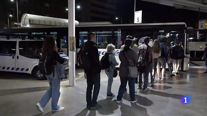 Els usuaris busquen transport públic alternatiu al tren durant els dies de vaga de Renfe