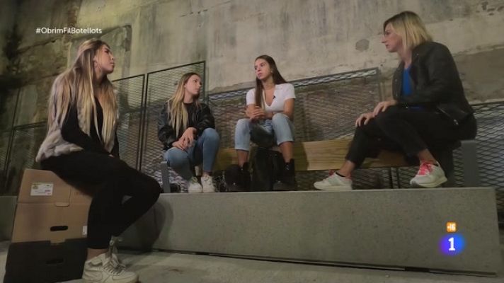 Obrim fil - Com organitzen els joves els botellots?