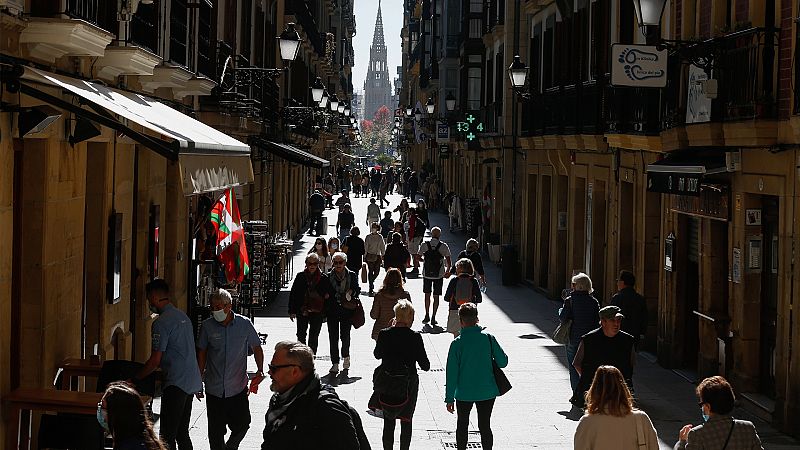 La incidencia de COVID-19 en España alcanza el riesgo bajo