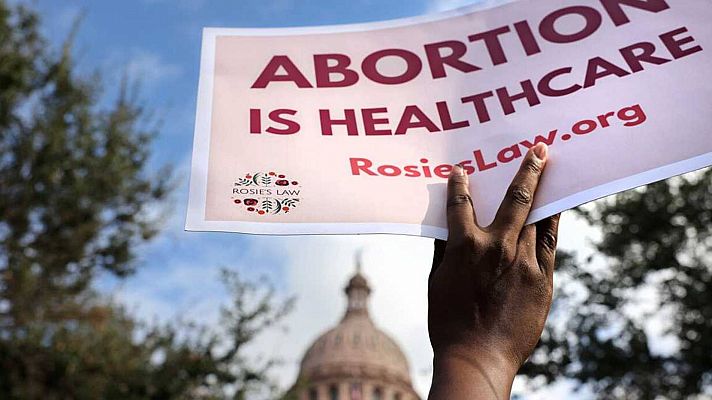 Un juez de EE.UU. bloquea la ley del aborto en Texas